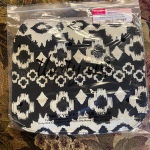 Studio Thirty One Flap